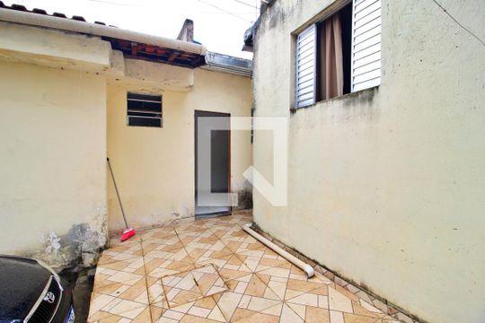 Área de Serviço de casa para alugar com 1 quarto, 30m² em Utinga, Santo André