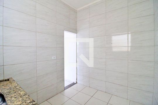 Cozinha de casa para alugar com 1 quarto, 30m² em Utinga, Santo André
