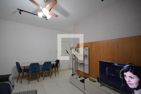 Sala de apartamento à venda com 2 quartos, 72m² em Penha Circular, Rio de Janeiro