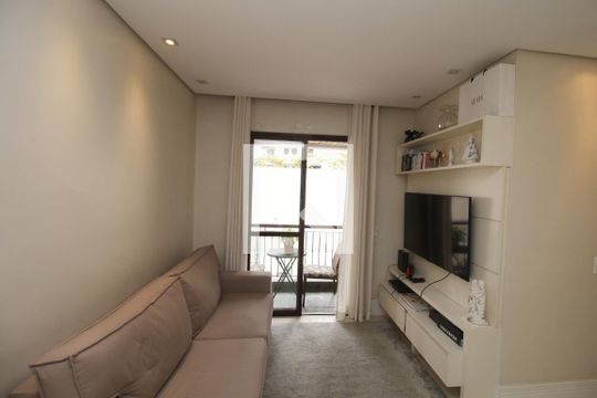 Sala de TV de apartamento à venda com 2 quartos, 57m² em Vila Gomes Cardim, São Paulo