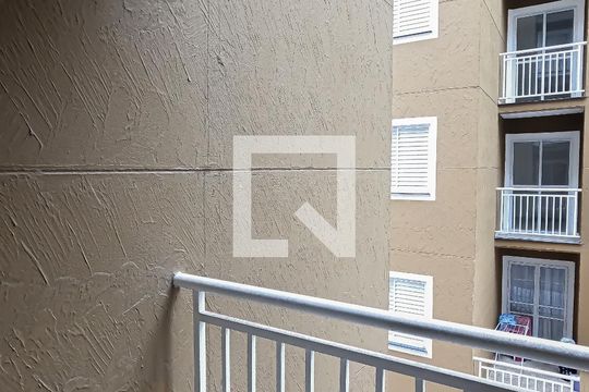 Varanda de apartamento para alugar com 2 quartos, 42m² em Jardim Silvestre, Guarulhos