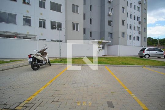 Garagem  de apartamento à venda com 2 quartos, 46m² em Morro Santana, Porto Alegre