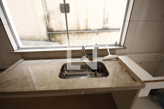 Cozinha de casa à venda com 2 quartos, 85m² em Paraíso, São Paulo