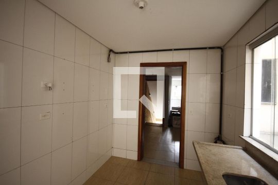 Cozinha de casa à venda com 2 quartos, 85m² em Paraíso, São Paulo