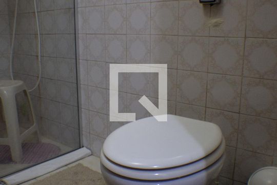 Banheiro de apartamento à venda com 2 quartos, 49m² em Vila Clementino, São Paulo