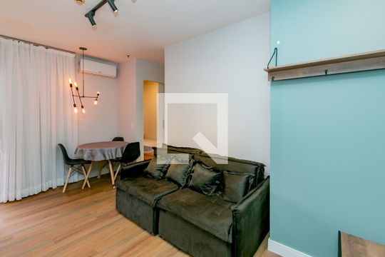 Sala de apartamento para alugar com 2 quartos, 49m² em Nova Piraju, São Paulo