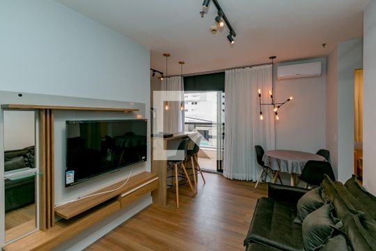 Sala de apartamento à venda com 2 quartos, 49m² em Nova Piraju, São Paulo