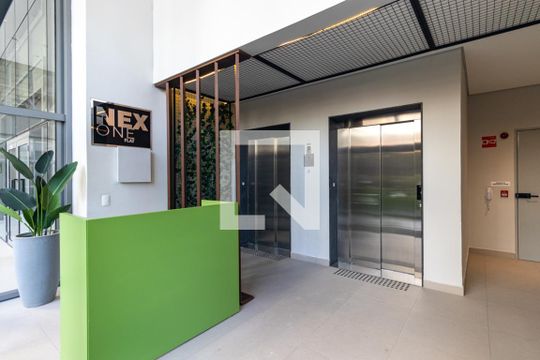 Área comum do prédio de kitnet/studio à venda com 1 quarto, 27m² em Vila Nova Conceição, São Paulo