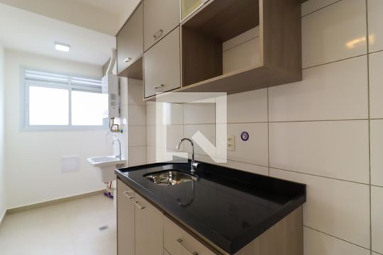 Cozinha de apartamento à venda com 2 quartos, 45m² em Vila Andrade, São Paulo