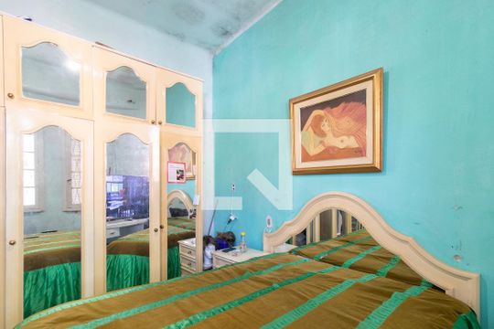 Quarto 1 de casa à venda com 5 quartos, 200m² em Santo Antônio, Porto Alegre