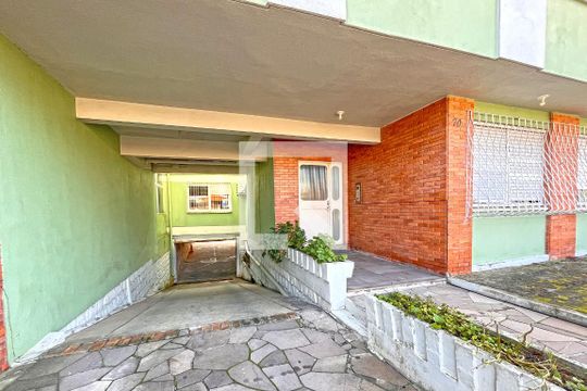Entrada de apartamento à venda com 1 quarto, 41m² em Camaquã, Porto Alegre
