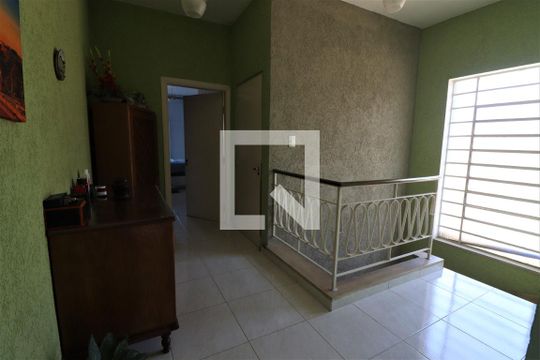 Corredor de casa à venda com 4 quartos, 180m² em Parque Mandaqui, São Paulo