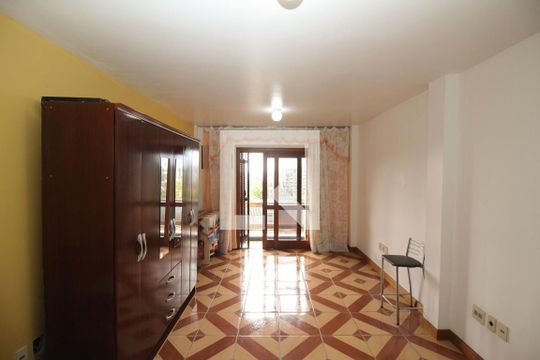 Quarto 1 de casa à venda com 4 quartos, 280m² em Tristeza, Porto Alegre