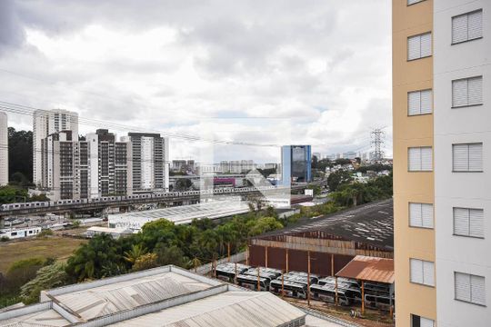 Vista de apartamento à venda com 2 quartos, 42m² em Vila Plana, São Paulo