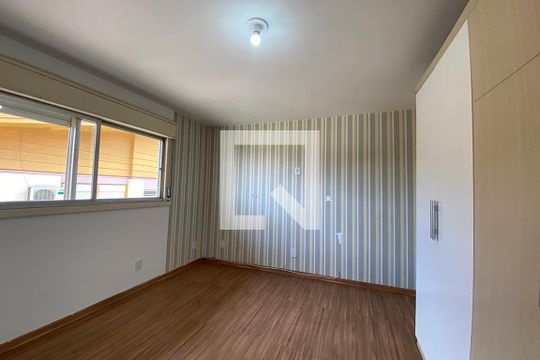 Quarto 1 de apartamento para alugar com 2 quartos, 80m² em Ouro Branco, Novo Hamburgo