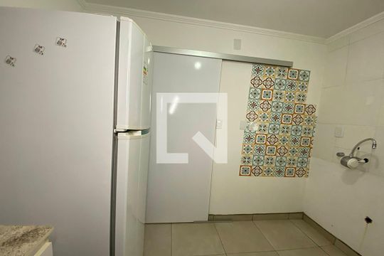 Cozinha e Área de Serviço de apartamento para alugar com 2 quartos, 80m² em Ouro Branco, Novo Hamburgo