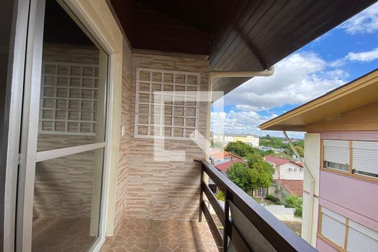Sacada de apartamento para alugar com 2 quartos, 80m² em Ouro Branco, Novo Hamburgo