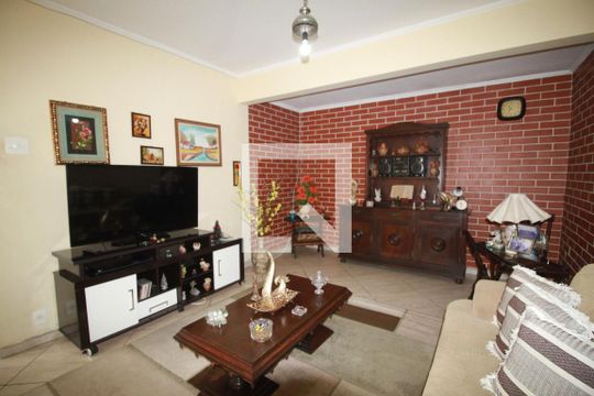 Casa à venda com 4 quartos, 180m² em Jardim São Paulo(zona Norte), São Paulo