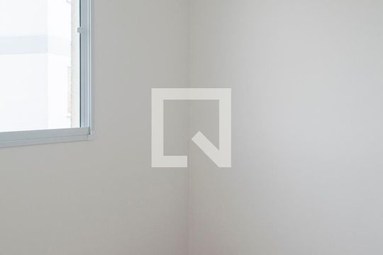 Quarto 1 de apartamento para alugar com 2 quartos, 44m² em Vila Santa Maria, São Paulo