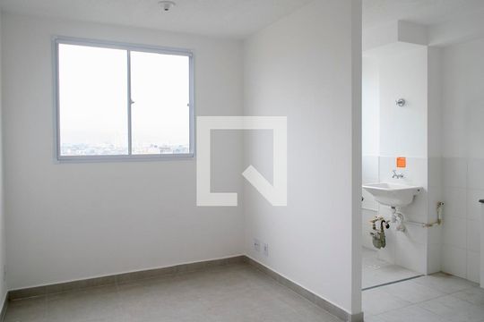 Apartamento para alugar com 2 quartos, 38m² em Vila Santa Maria, São Paulo