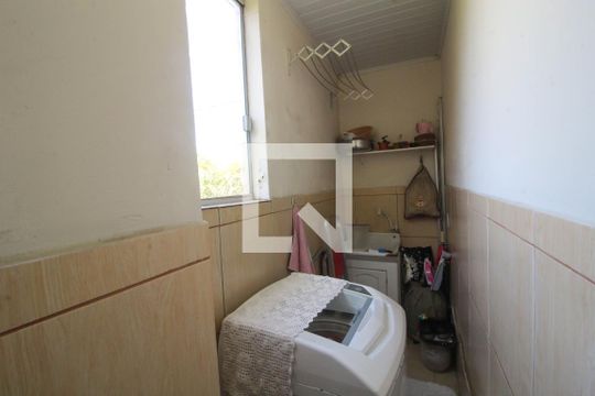 Área de Serviço de casa à venda com 3 quartos, 70m² em Rio Branco, Canoas