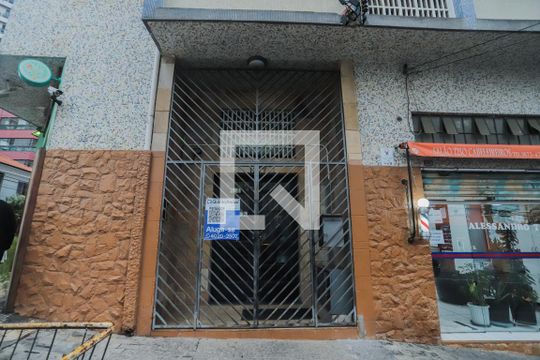 Fachada de apartamento para alugar com 1 quarto, 32m² em Perdizes, São Paulo