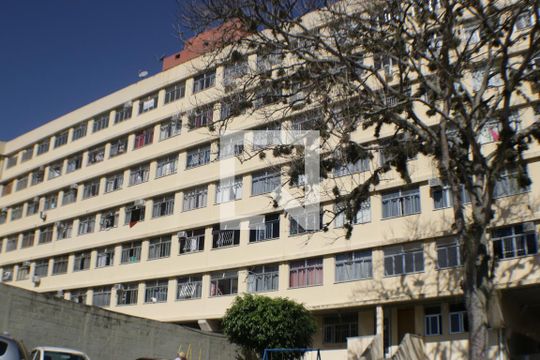 Fachada de apartamento à venda com 2 quartos, 56m² em Jacarepaguá, Rio de Janeiro