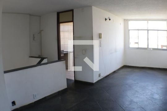 Sala de apartamento à venda com 2 quartos, 56m² em Jacarepaguá, Rio de Janeiro