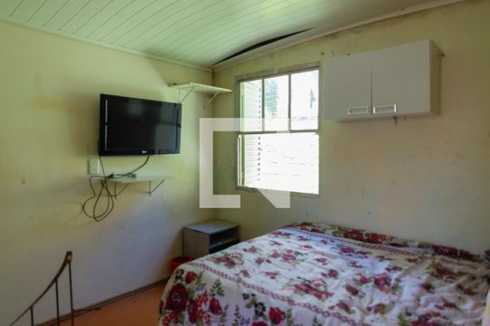 Quarto de casa de condomínio à venda com 2 quartos, 65m² em São José, Porto Alegre