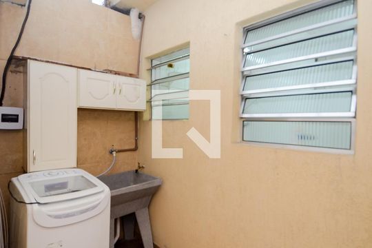 Área de Serviço de casa para alugar com 1 quarto, 37m² em Vila Antonieta, Guarulhos