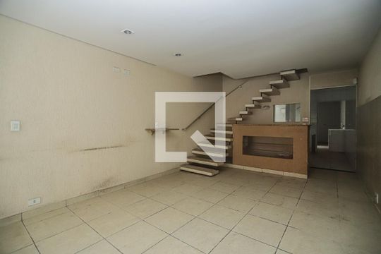 Sala de casa à venda com 2 quartos, 103m² em Alto de Pinheiros, São Paulo