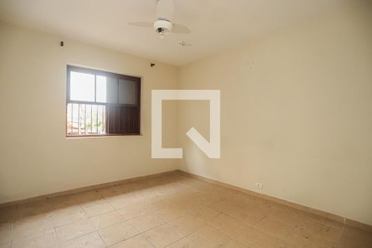 Quarto 1 de casa à venda com 2 quartos, 103m² em Alto de Pinheiros, São Paulo