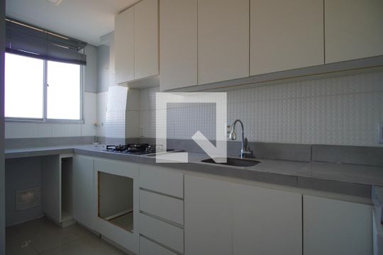 Cozinha  de apartamento à venda com 2 quartos, 50m² em Protásio Alves, Porto Alegre