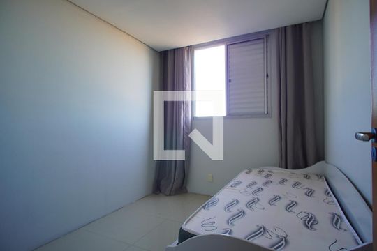 Quarto 1 de apartamento à venda com 2 quartos, 50m² em Protásio Alves, Porto Alegre