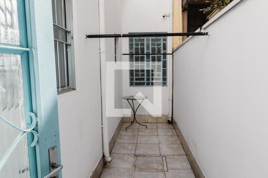 Quintal de casa à venda com 4 quartos, 150m² em Perdizes, São Paulo