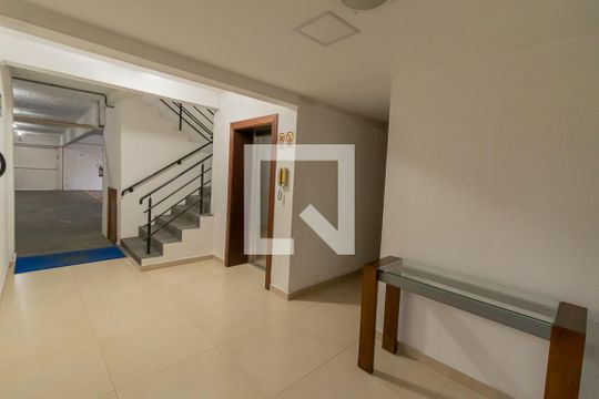 Hall de Entrada de apartamento à venda com 2 quartos, 95m² em Campina, São Leopoldo