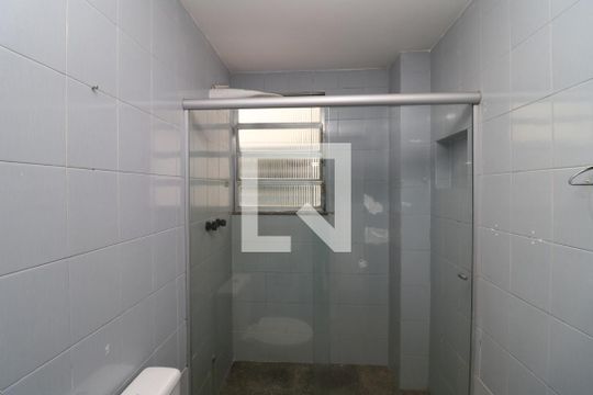 Banheiro da Suíte de apartamento para alugar com 3 quartos, 130m² em Jardim Guanabara, Rio de Janeiro