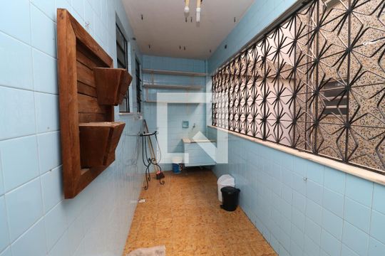 Área de Serviço de apartamento para alugar com 3 quartos, 130m² em Jardim Guanabara, Rio de Janeiro