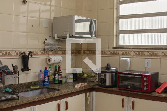 Cozinha de apartamento à venda com 3 quartos, 70m² em Lins de Vasconcelos, Rio de Janeiro
