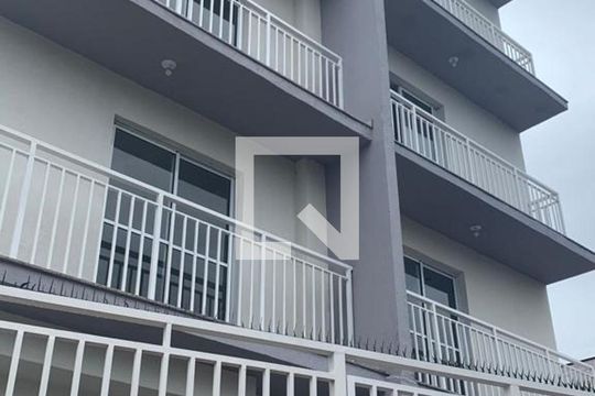 Fachada de kitnet/studio à venda com 1 quarto, 25m² em Vila Nilo, São Paulo
