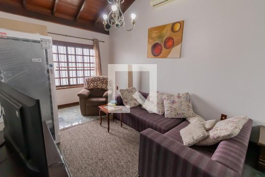 Casa à venda com 3 quartos, 190m² em Scharlau, São Leopoldo