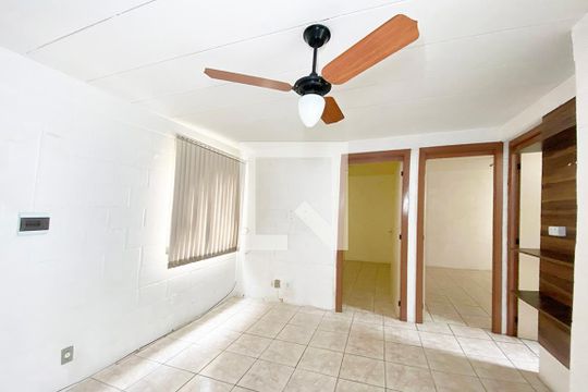 Sala de apartamento à venda com 2 quartos, 46m² em Campina, São Leopoldo
