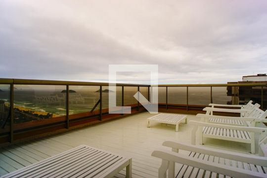 Área comum de apartamento à venda com 1 quarto, 71m² em Barra da Tijuca, Rio de Janeiro