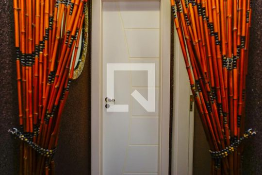 Corredor de apartamento à venda com 1 quarto, 71m² em Barra da Tijuca, Rio de Janeiro