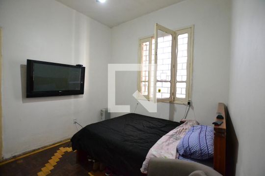 Quarto 2 de casa à venda com 4 quartos, 100m² em Santo Antônio, Porto Alegre