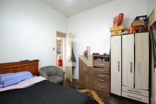 Quarto 2 de casa à venda com 4 quartos, 100m² em Santo Antônio, Porto Alegre