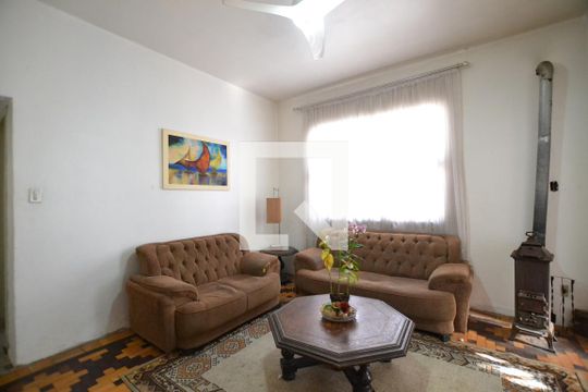 Sala de casa à venda com 4 quartos, 100m² em Santo Antônio, Porto Alegre