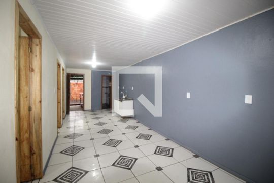 Sala de casa para alugar com 3 quartos, 220m² em Rubem Berta, Porto Alegre