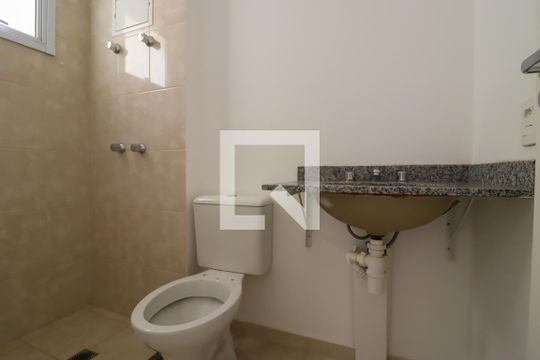 Banheiro da Suíte 1 de apartamento à venda com 2 quartos, 64m² em Vila Andrade, São Paulo
