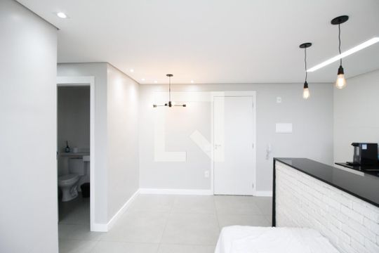Sala de apartamento para alugar com 2 quartos, 44m² em Jardim Novo Santo Amaro, São Paulo